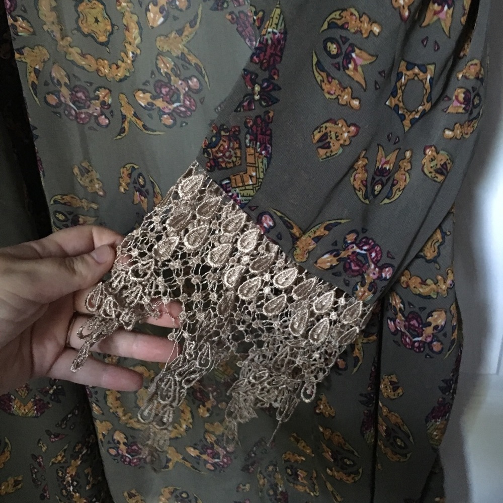 EUC Gimmicks by BKE Boho Kimono XL